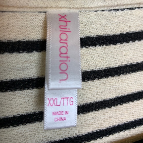 Xhilaration Cream Black Stripe Unlined Cropped Jacket Blazer Women's Si… - Picture 7 of 8